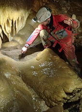 Analyse d'eau en grotte